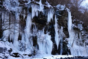 三十槌（みそつち）の氷柱