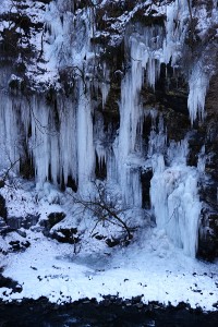 三十槌（みそつち）の氷柱