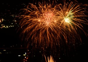 2014寄居水天宮の花火