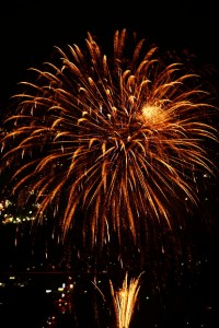 2014寄居水天宮の花火