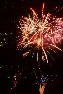 2014寄居水天宮の花火